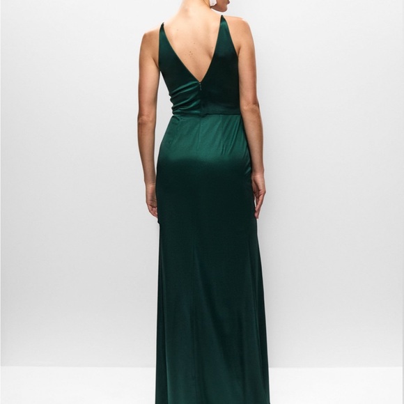 MELANIE LYNE - V-Neck Satin Flounce Dress - Picture 3 of 6